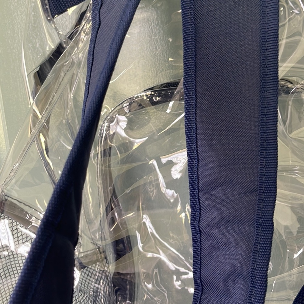 Clear back pack - Picture 6 of 10